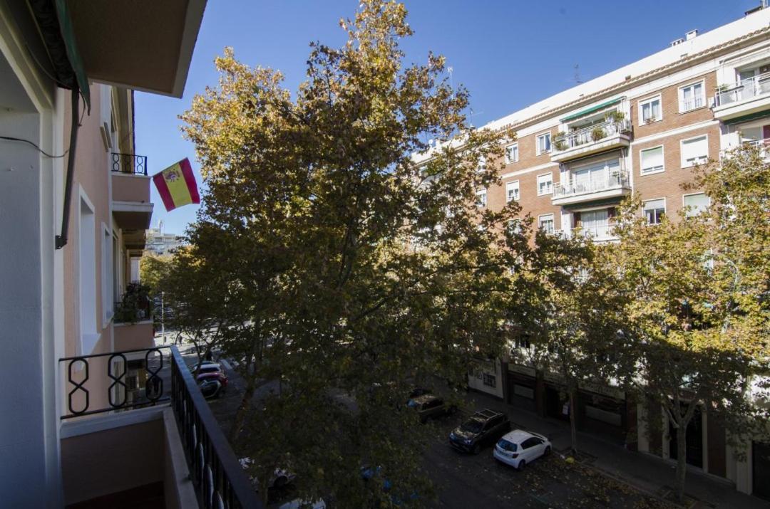 2 Bedrooms 2 Bathrooms Furnished - Bernabeu - Business Area With Terrace - Minty Stay Madrid Eksteriør bilde