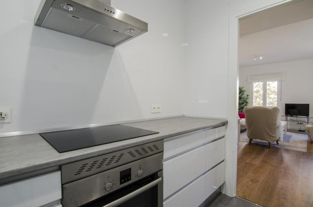 2 Bedrooms 2 Bathrooms Furnished - Bernabeu - Business Area With Terrace - Minty Stay Madrid Eksteriør bilde
